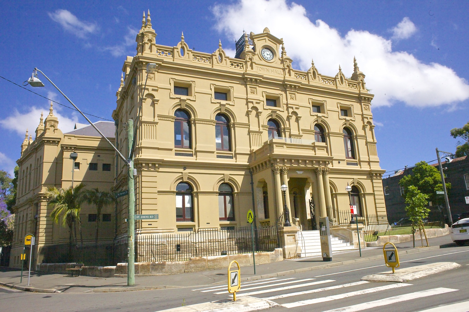 KEIM - Glebe Town Hall